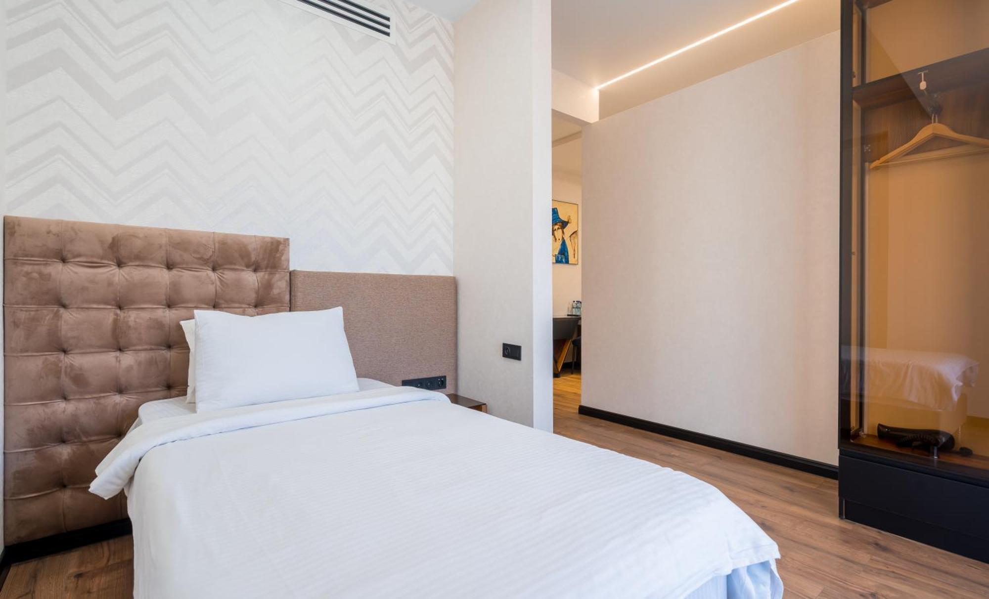 Olympus Hotel By Umbrella טביליסי מראה חיצוני תמונה