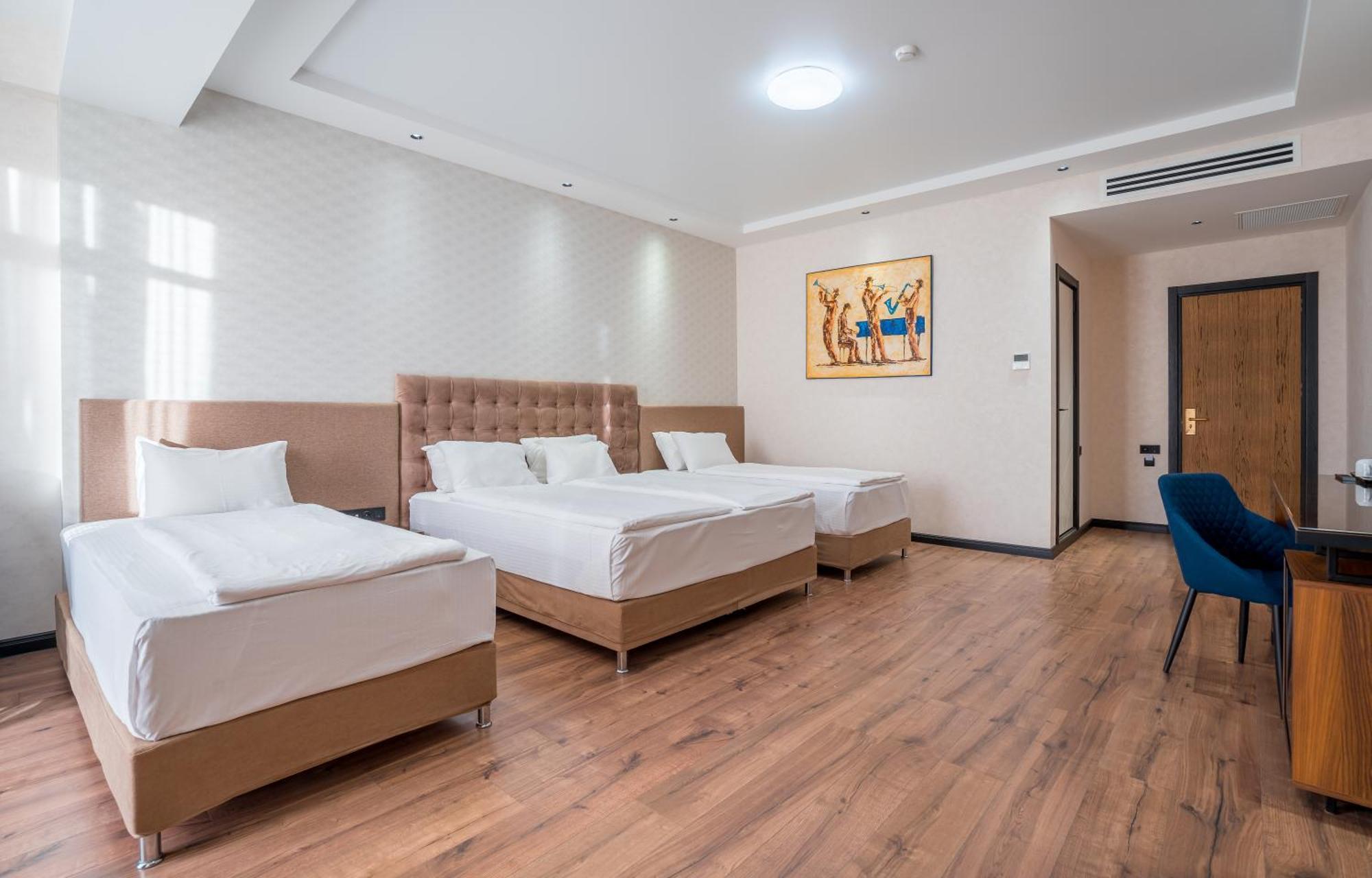 Olympus Hotel By Umbrella טביליסי מראה חיצוני תמונה
